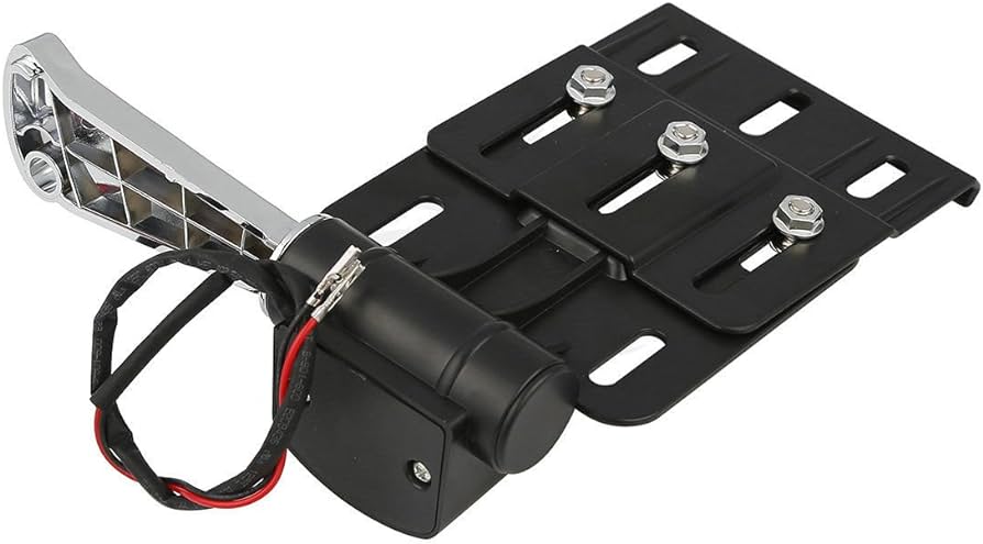 FOLDING SIDE MOUNT LICENSE  PLATE HOLDER FOR HARLEY DAVIDSON. NEW metal type
